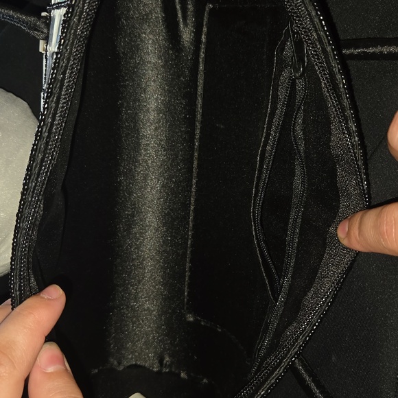 Purse - Picture 4 of 4